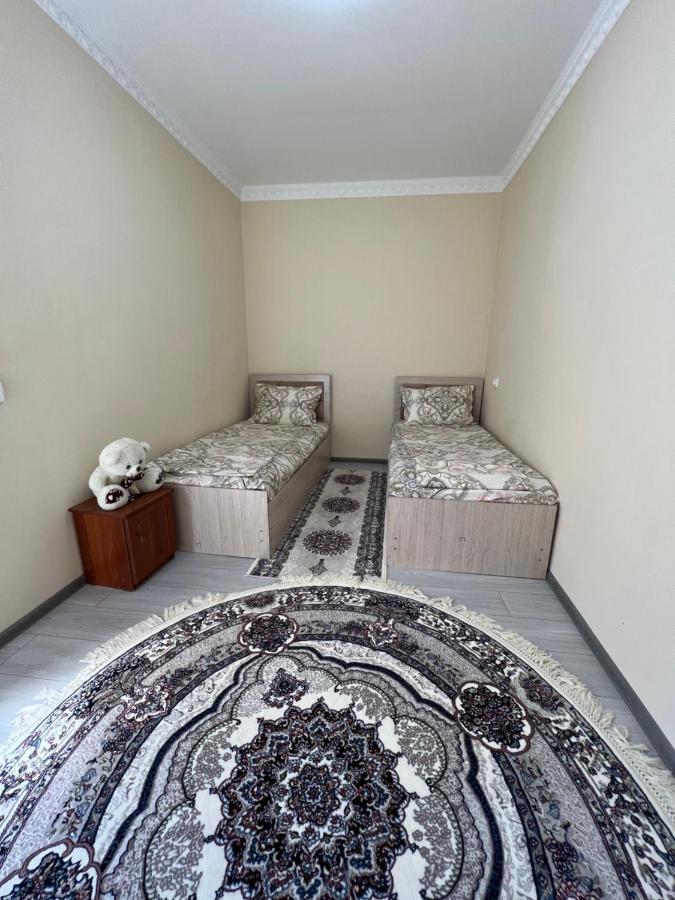 In Center Of Bukhara Family Guest House Mirg'Iyos Exteriör bild